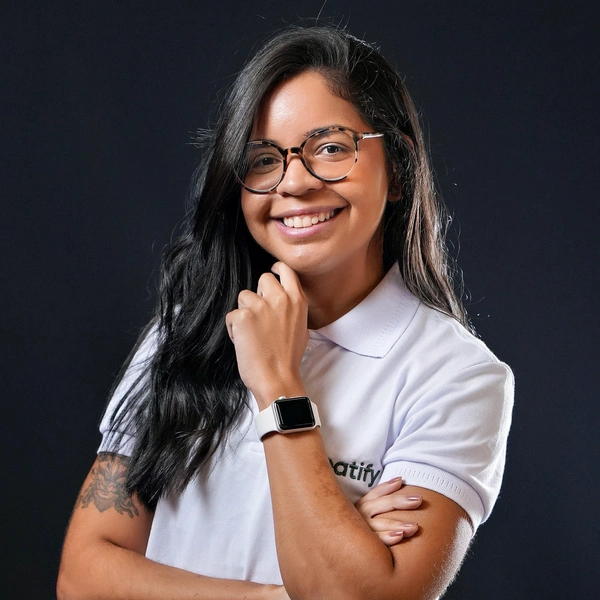 Camilla, Gerente de Marketing & Comunicação da Creatify