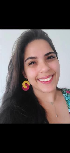 Flávia M.
