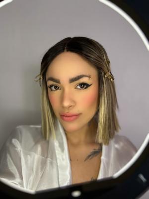 Amanda C.
